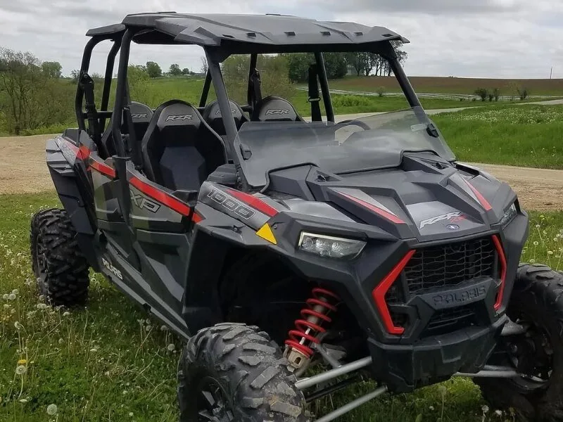 Larsens UTV